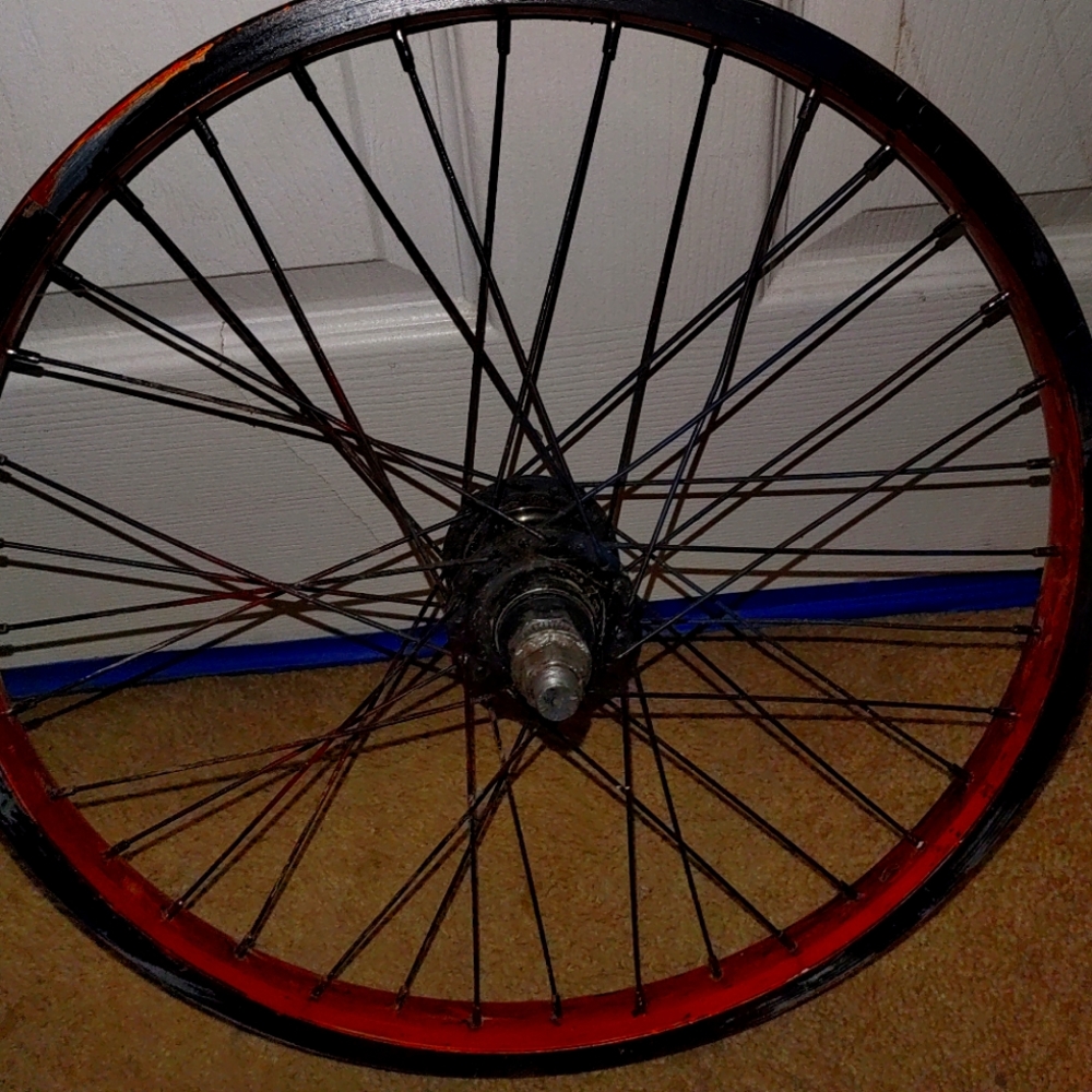 Verde 20" 9 tooth back rim